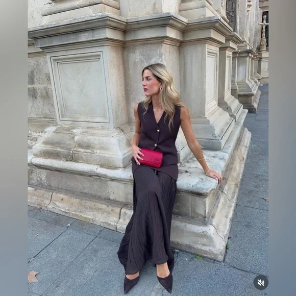 Zara Set - Picture 8 of 16